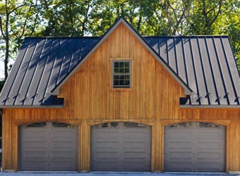 custom-built-garage